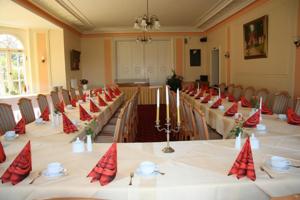 Hotel Altes Gutshaus-federow 3*